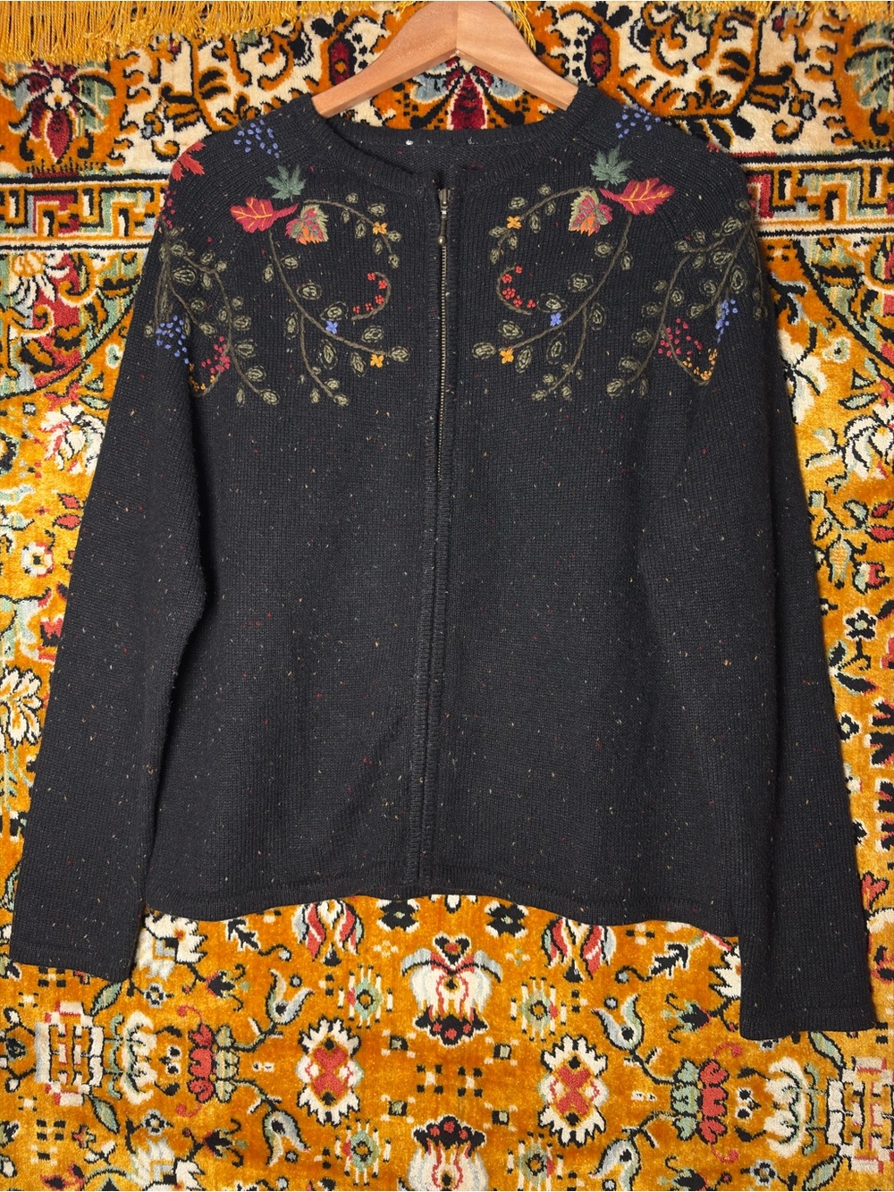 90s Vintage Black Autumn Floral Vine Embroidered Full Zip Cardigan Sweater sz XL